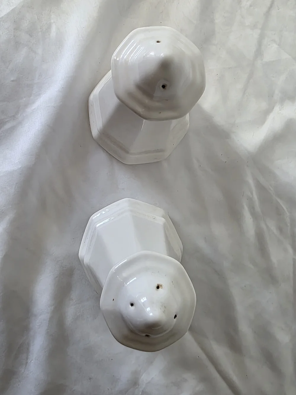 Pfaltzgraff set includes